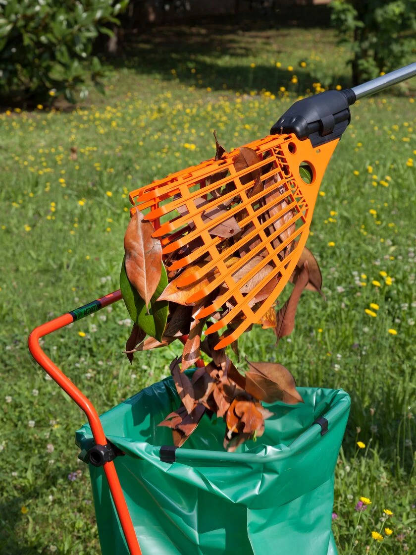 Magic Fly® Leaf Rake - Image 3