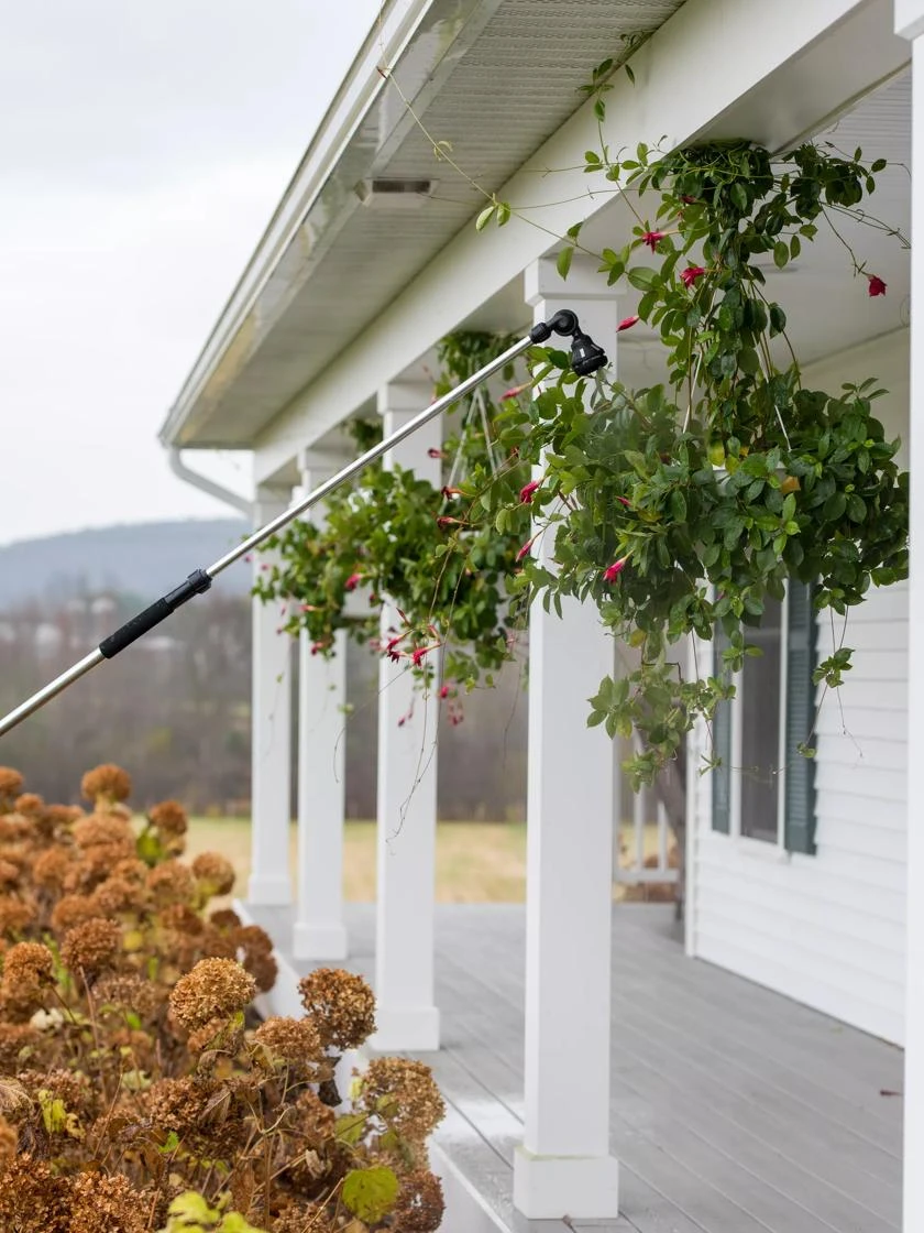 18β 8-Pattern Rotating Water Wand With Cork Handle - Image 4