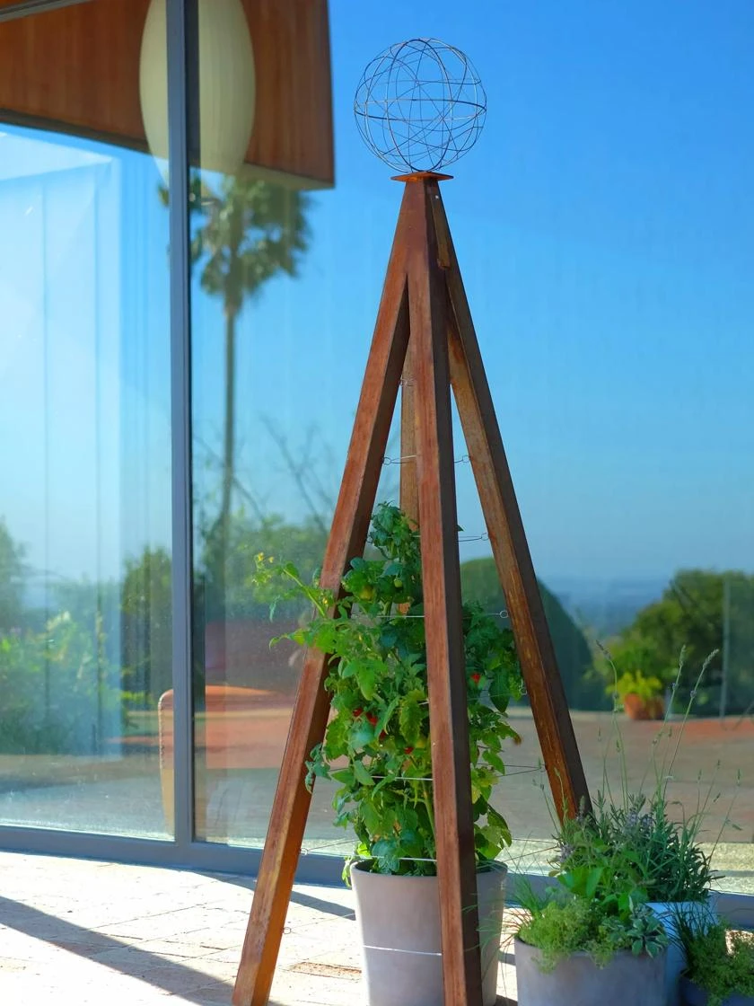 Akoris Garden Tuteur Sr. - Image 4