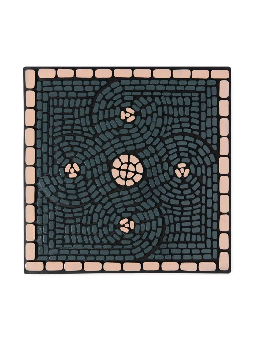 Roman Mosaic Stepping Stone - Image 2